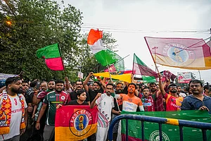 | Photo: PTI/Swapan Mahapatra : Kolkata Doctor Rape-Murder Case: Supporters of football clubs East Bengal and Mohun Bagan protest in Kolkata